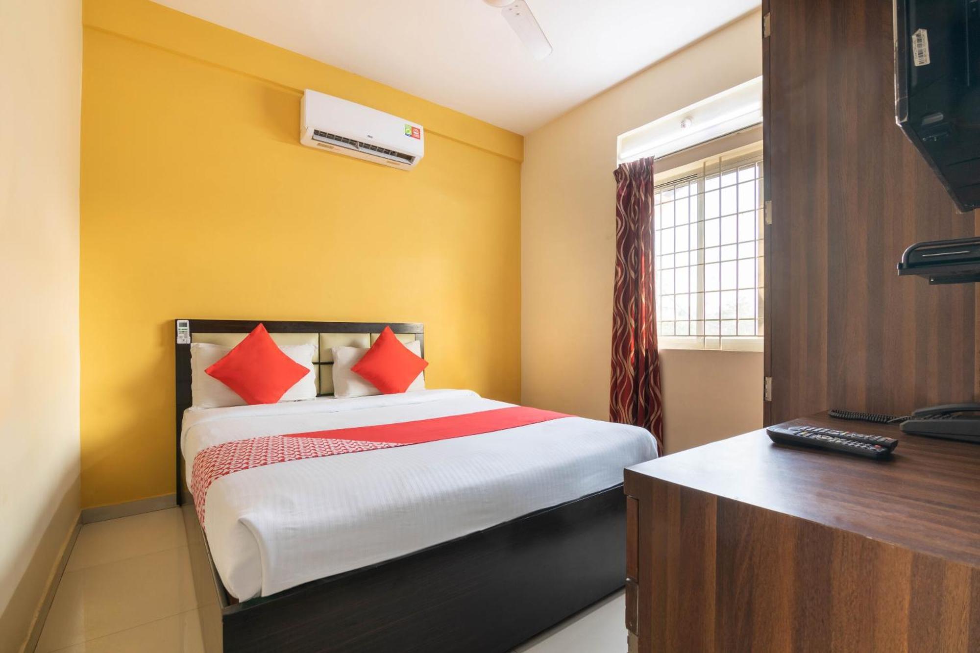 Oyo Hotel Royal Inn Near Nexus Mall Koramangala Bangalore Ngoại thất bức ảnh